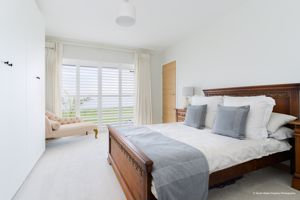 Photo 27- click for photo gallery